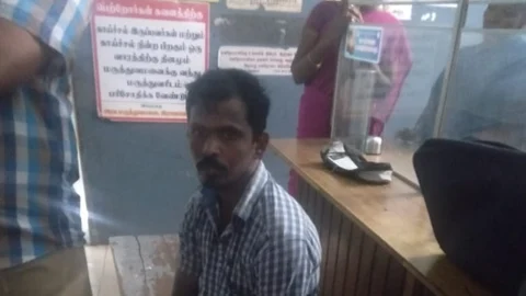 கைது செய்யப்பட்ட சுரேஷ்குமார்
