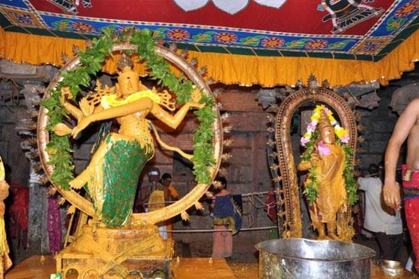 சிதம்பரம் நடராஜப் பெருமான் திருக்கோயிலில் ஆனித் திருமஞ்சனத் திருவிழா!