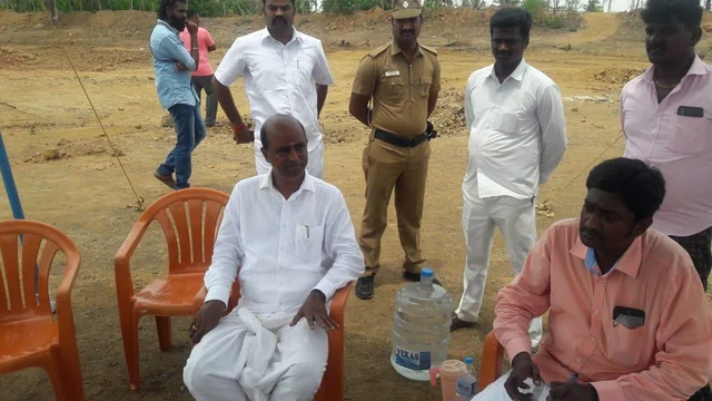 கலெக்டர் அன்புசெல்வன்