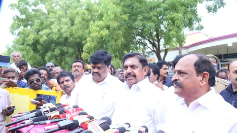 தூத்துக்குடி விமான நிலையத்தில் எடப்பாடி பழனிசாமி பேட்டி