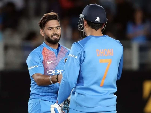 Dhoni, Rishab Pant