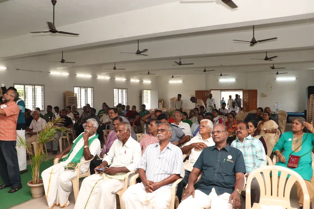 `இனியெல்லாம் இயற்கையே’ கருத்தரங்கில் கலந்து கொண்டவர்கள்