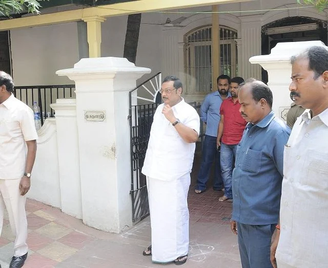மு.க.அழகிரி