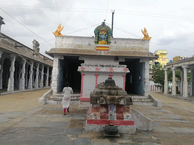 பவளவண்ண பெருமாள் கோயில்