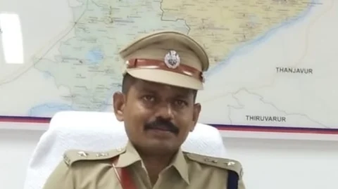 அரியலூர் எஸ்.பி சீனிவாசன்
