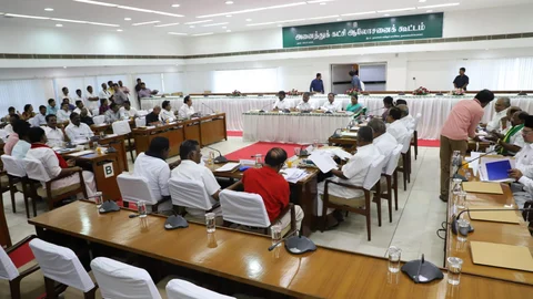 அனைத்துக் கட்சிக் கூட்டம்