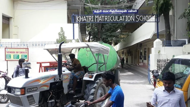 `தண்ணீர்ப் பிரச்னை எதிரொலி!'- அரைநாள் விடுமுறை அளித்த காஞ்சிபுரம் தனியார் பள்ளி