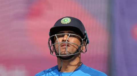 Dhoni