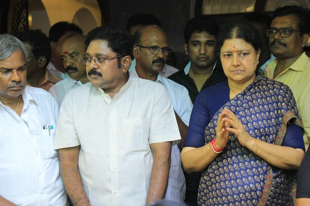 தினகரனுடன் சசிகலா
