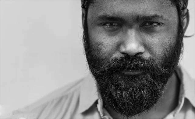 அம்சத் கான்