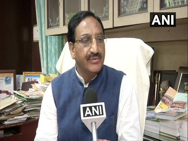 `உயர் கல்வி நிறுவனங்களில் தீண்டாமை; விதிகளை மீறினால் நடவடிக்கை’- கனிமொழி எம்.பி கேள்விக்கு அமைச்சர் பதில்!