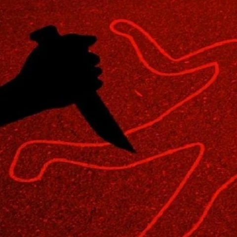 `அவளை நீ காதலிக்காதே..!' - சென்னையில் கல்லூரி முன் நடந்த பயங்கரம்