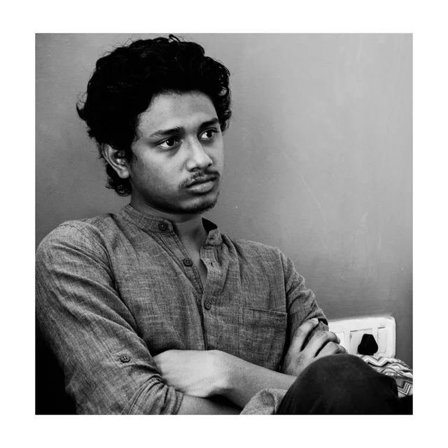 ’’அஸ்வகோஷ்கிட்ட ஒண்ணு கேட்டேன்; ஆறு ஆட்டோகிராஃப் போட்டார்..!’’ - ஆவணப்பட இயக்குநர் வம்சி