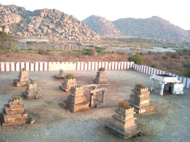 நவ பிருந்தாவனம்