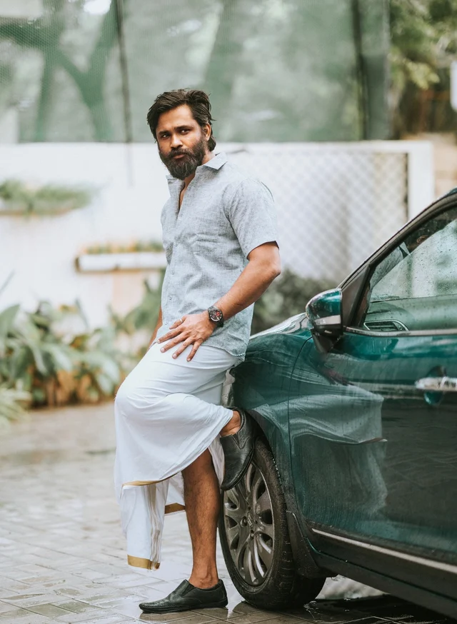 அம்சத் கான்