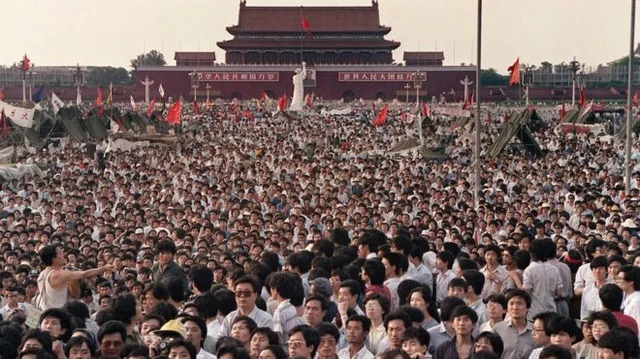 Tiananmen square protests - 1989