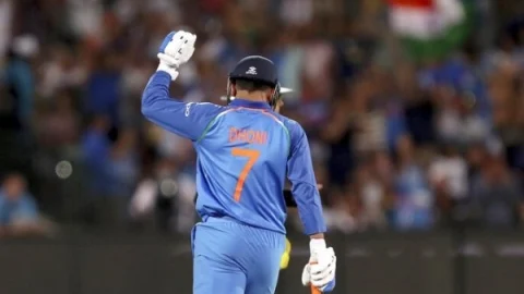 MS Dhoni