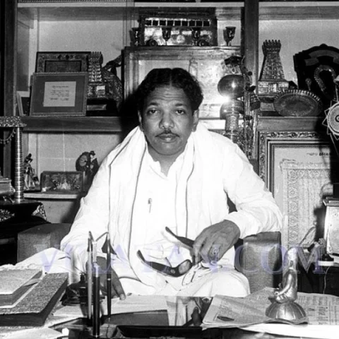 கருணாநிதி