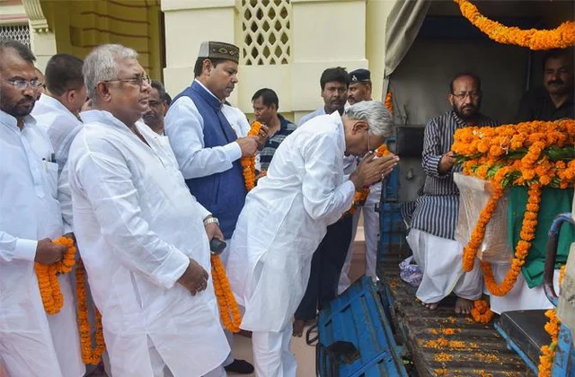 Nitish kumar