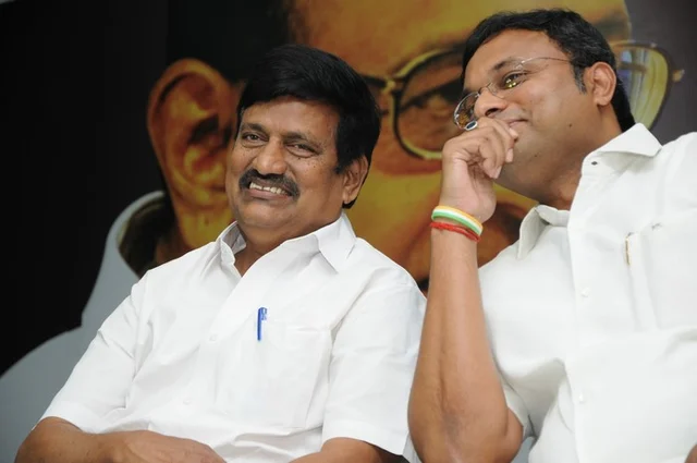 கே.எஸ்.அழகிரி- கார்த்திகேயன்