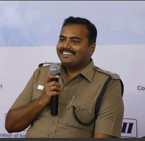 துணை ஆணையர் அர்ஜூன் சரவணன்