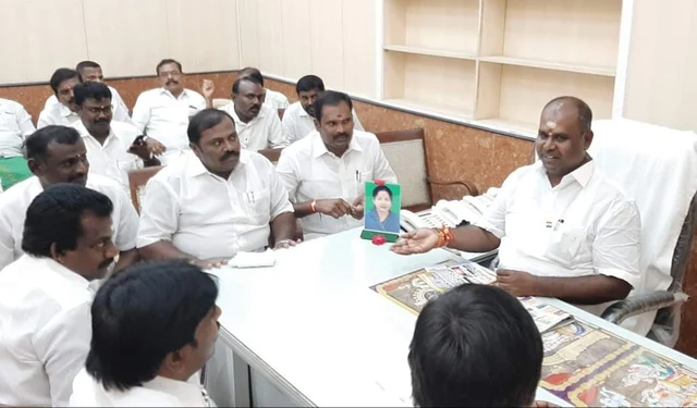 minister r.b udhayakumar