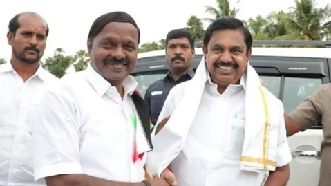 எடப்பாடியுடன் ஏ.சி.சண்முகம்