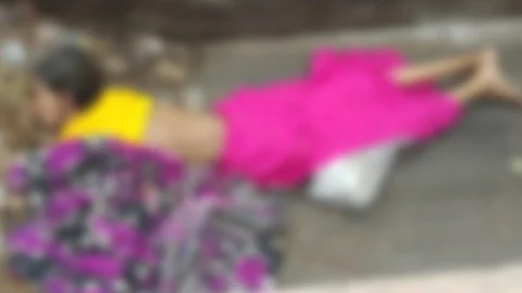 தாயின் சடலம்