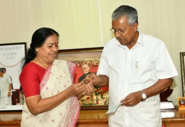 Pinarayi Vijayan - sreemathi