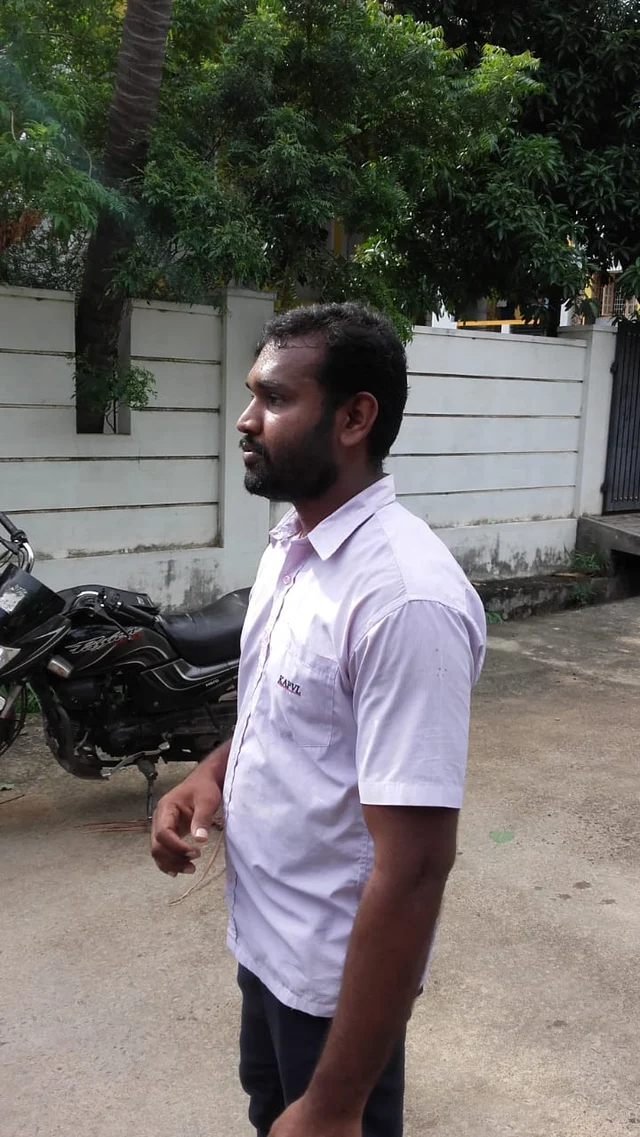 வெங்கடேசன்