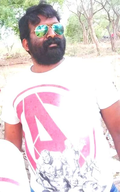 வீச்சு தினேஷ்