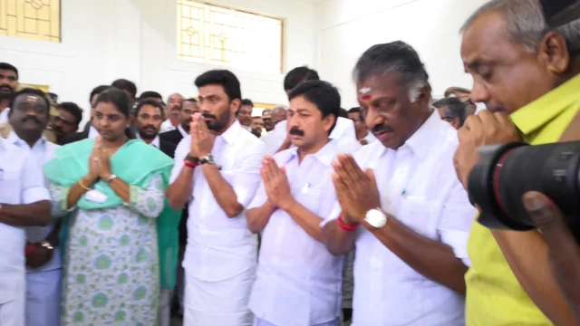 Ravindranath kumar - CV shanmukam - Panneer selvam