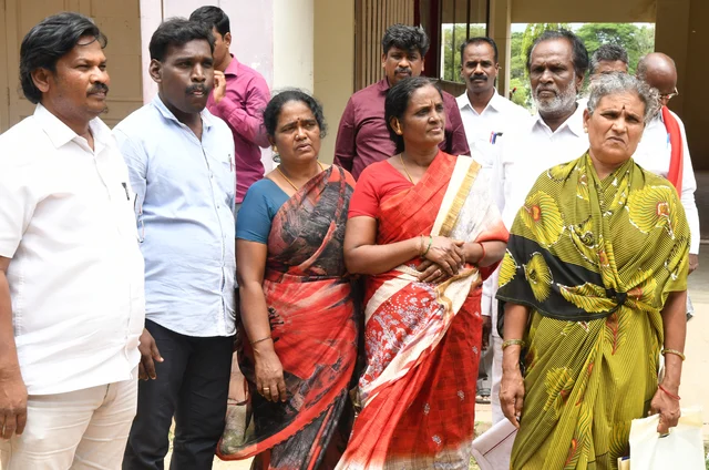 அஜித்குமார் உறவினர்கள் பாதுகாப்பு கேட்டு மனு அளித்தனர்.