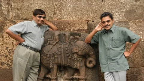 எழுத்தாளர்கள் சுபா