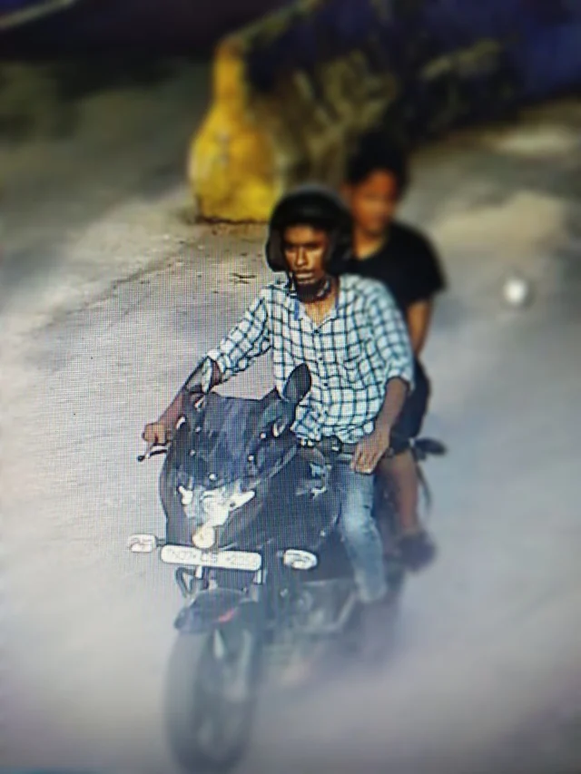 செல்போன் பறிப்பில் வாலிபரும் கல்லூரி மாணவியும்