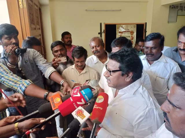 கருணாஸ் எம்.எல்.ஏ