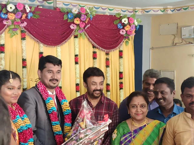 மோகன்