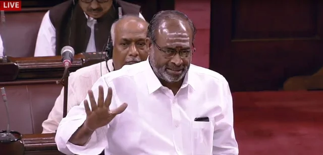 அ.தி.மு.க எம்.பி நவநீதகிருஷ்ணன்