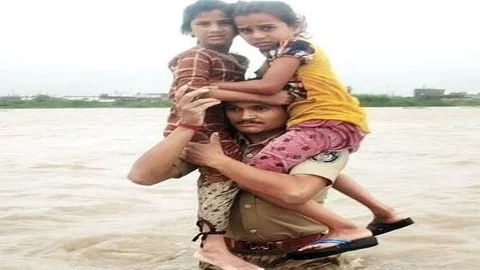காவலர்