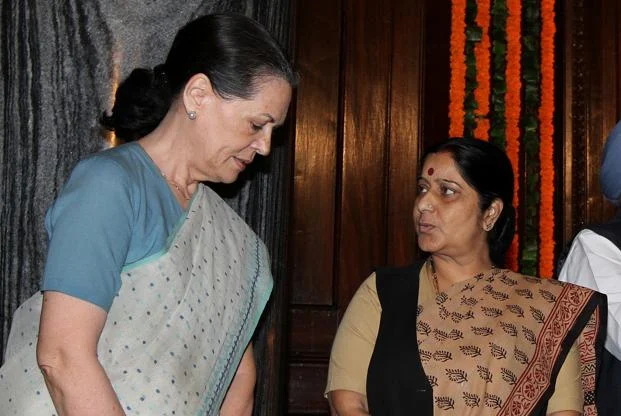 சோனியாவுடன் சுஷ்மா