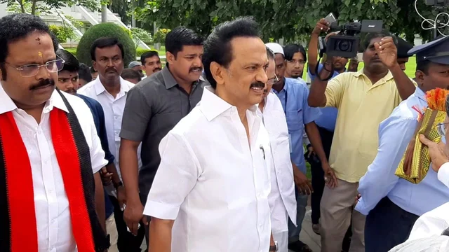 ஸ்டாலின் - கதிர் ஆனந்த்