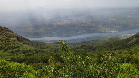 பாமலையின் அழகிய காட்சி