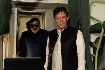 Imran Khan - Sheikh Rasheed