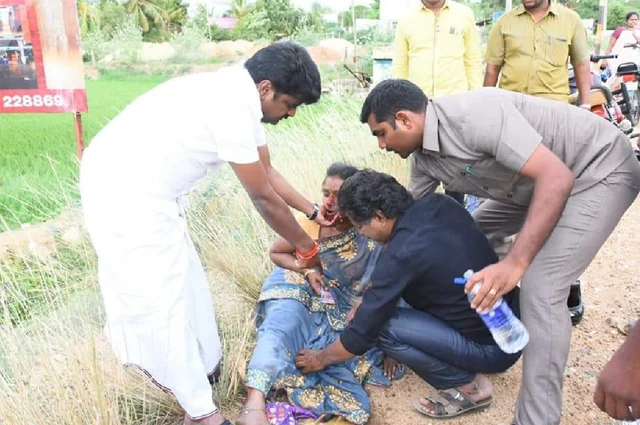 விஜயபாஸ்கர் முதலுதவி