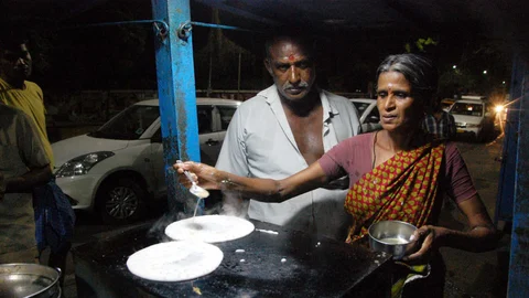 ஆறுமுகத்தம்மாள், பாண்டித்தேவர் தம்பதி