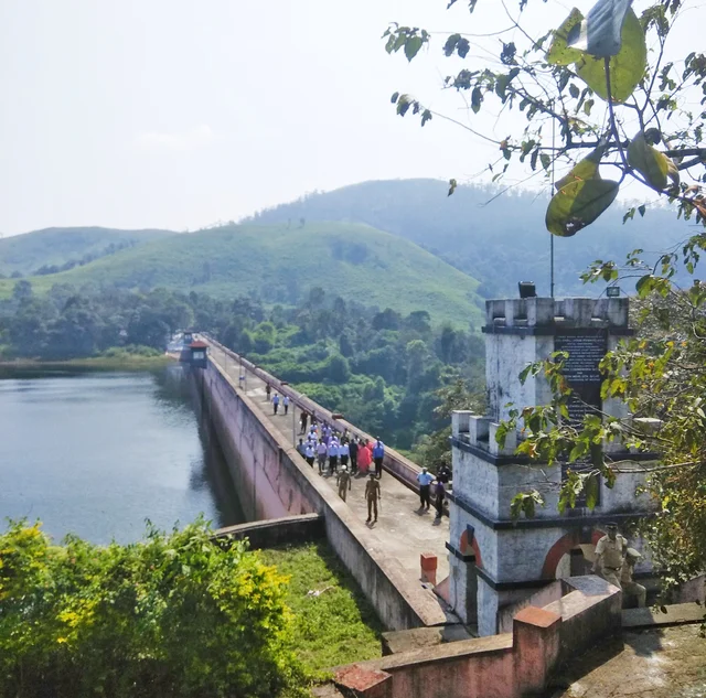 முல்லைப்பெரியாறு அணை