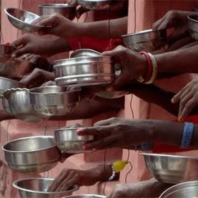அவர்களுக்கும் உறவுகள் இருக்கின்றன
