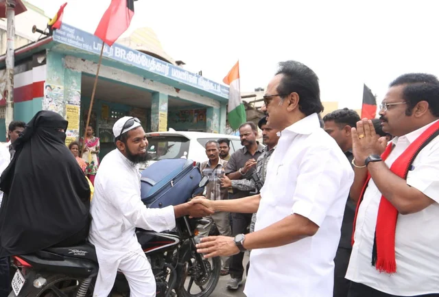 பிரசாரத்தில் ஸ்டாலின்
