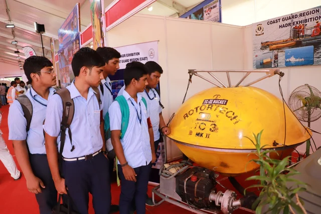 சென்னையில் பேரிடர் காலங்களில் பொதுமக்களைக் காப்பாற்றும் ஒத்திகை நிகழ்ச்சி மற்றும் கண்காட்சி!