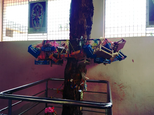 தொட்டில் வழிபாடு